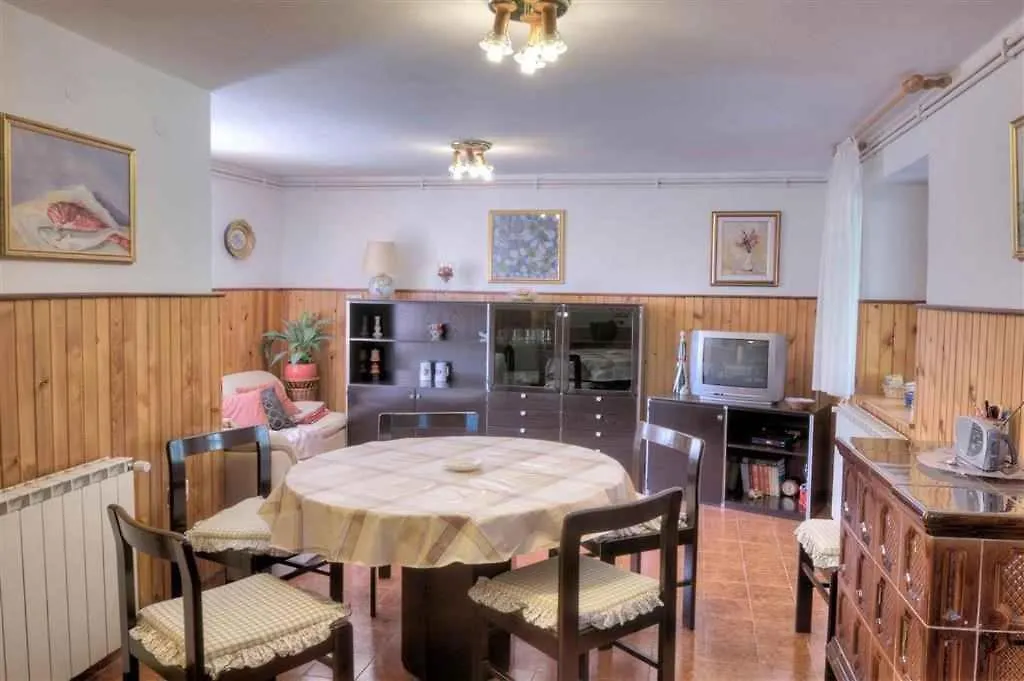 Holiday Home In Tar/Porec - Istrien 50427 Tar-Vabriga Kroatien